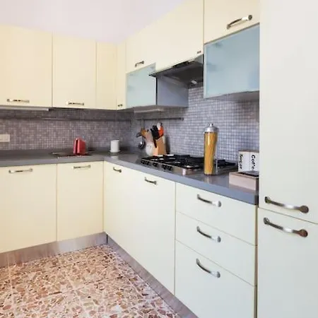 Timo's House Vicino San Frediano フィレンツェ