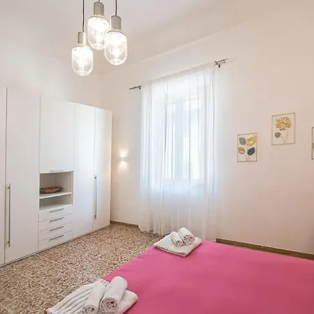 Timo's House Vicino San Frediano * フィレンツェ